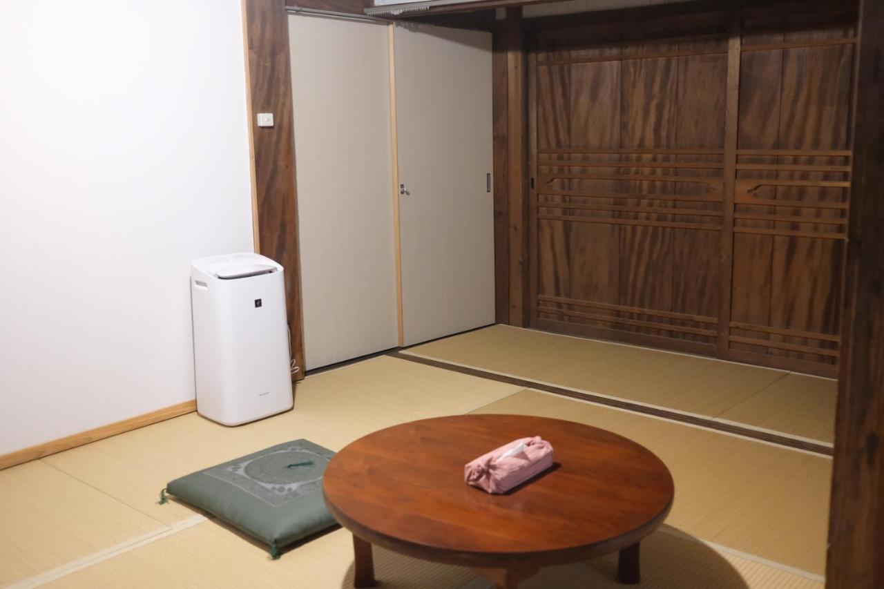 Guesthouse Kojiya 暮らしをつくる宿 旧糀屋 Fukutsu Bagian luar foto